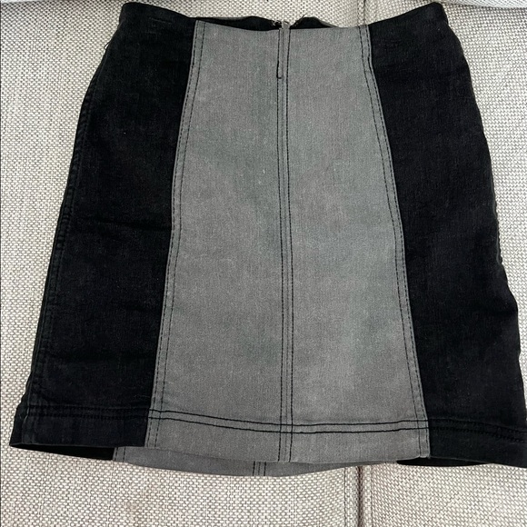 Free People Skirt - Picture 1 of 3